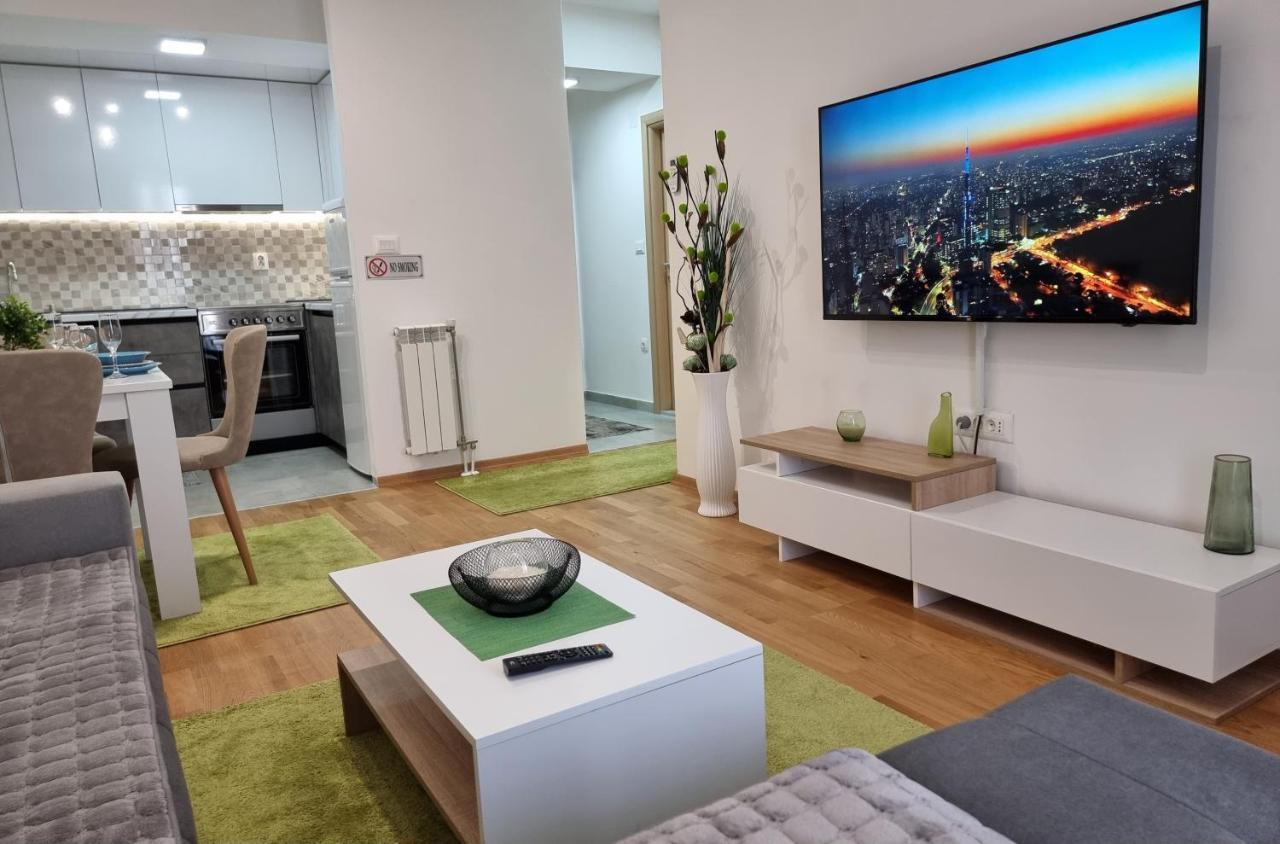 Modern & Trendy Apartment Scopia Exterior foto