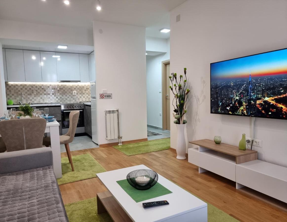 Modern & Trendy Apartment Scopia Exterior foto