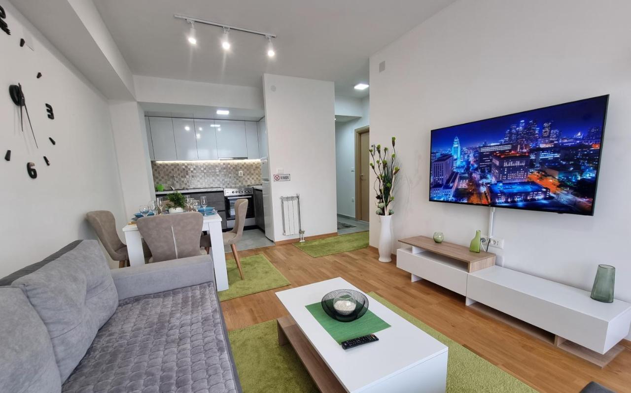 Modern & Trendy Apartment Scopia Exterior foto
